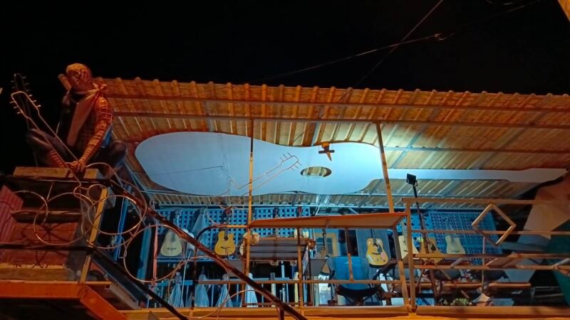 ร้านกีต้าร์บึง ศรีราชา
